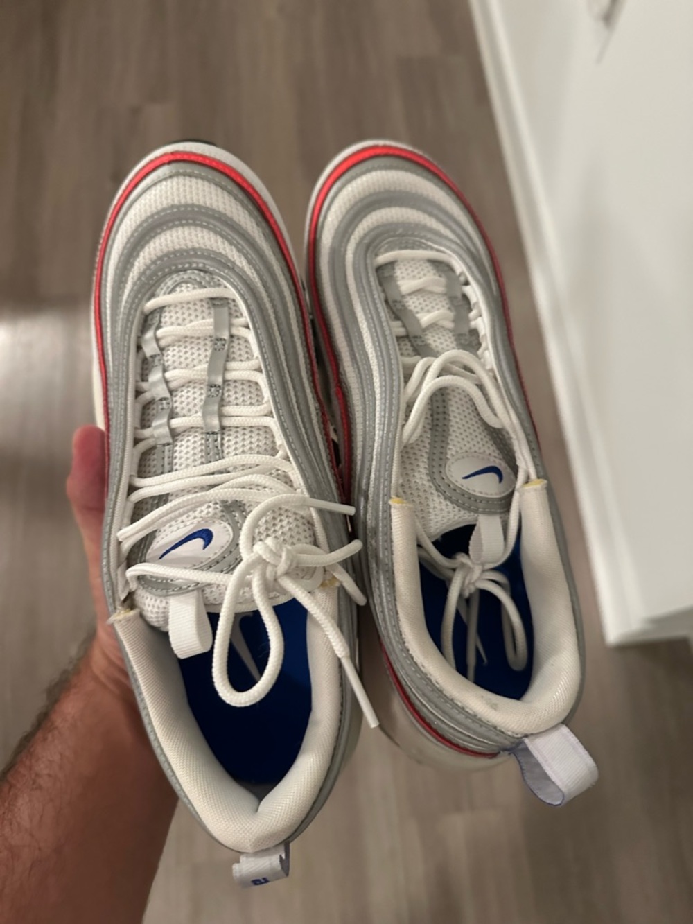 Nike Women's Air Max 97 Essential sneakers - Picture 4 of 6